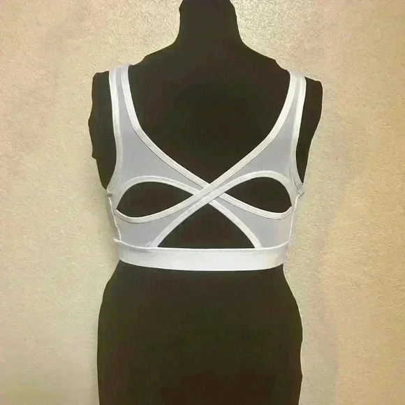 Jockey Women’s White mesh Crossover Back Athletic Sports Bra Sz L - Picture 3 of 7